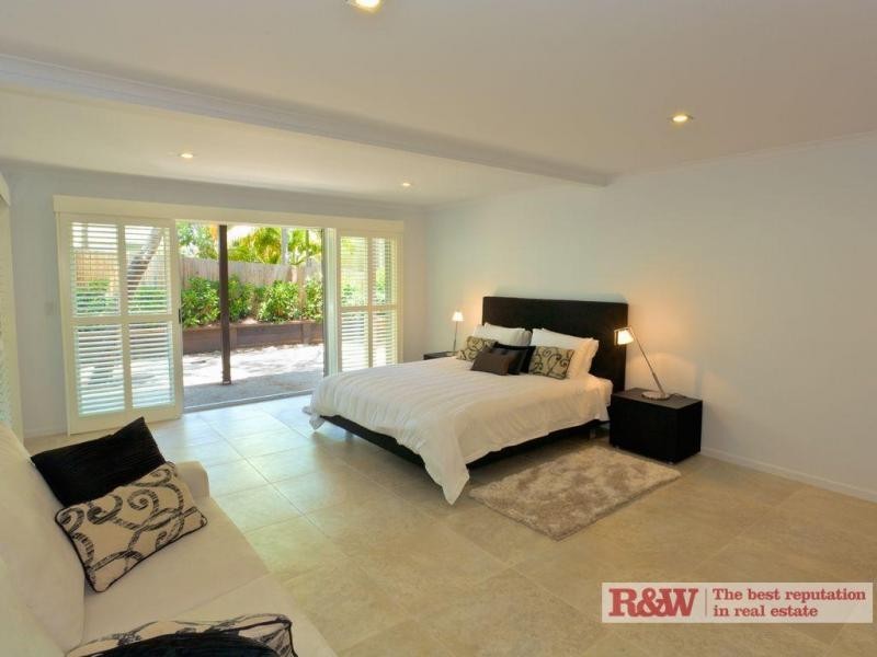 27 Katharina Street, Noosa Heads QLD 4567