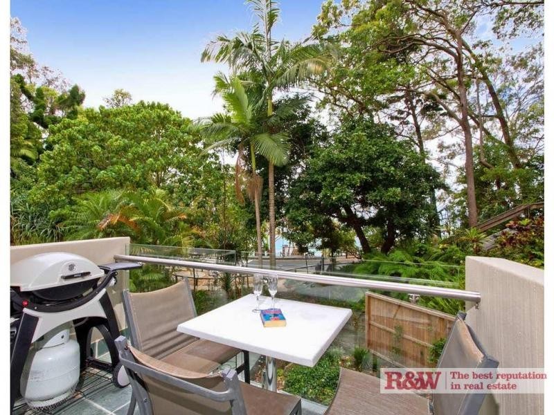 2/2 Little Cove Court, Pandanus Street, Little Cove QLD 4567