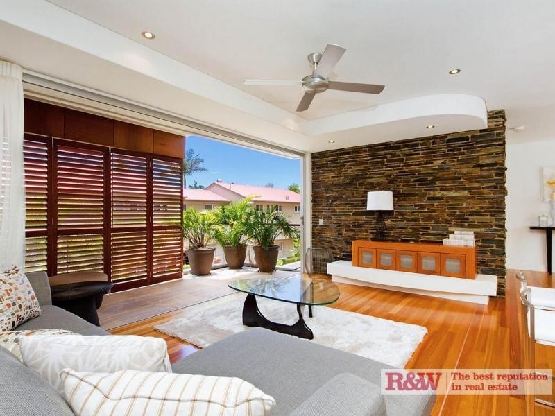 3/20 Asoon, James Street, Noosaville QLD 4566