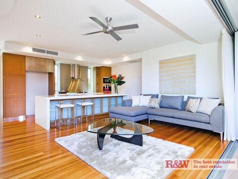 3/20 Asoon, James Street, Noosaville QLD 4566