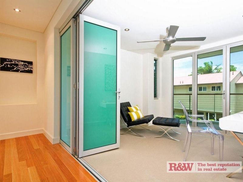 3/20 Asoon, James Street, Noosaville QLD 4566