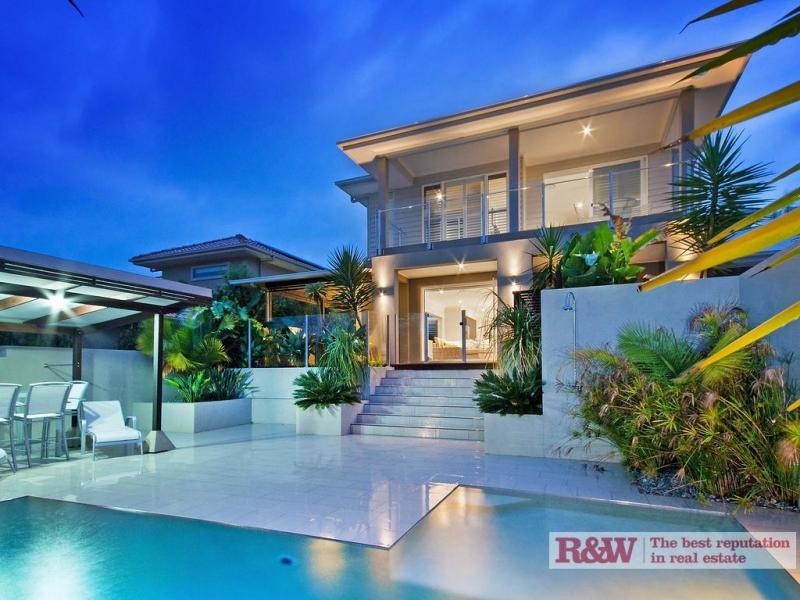 7 Treasure Cove, Noosaville QLD 4566