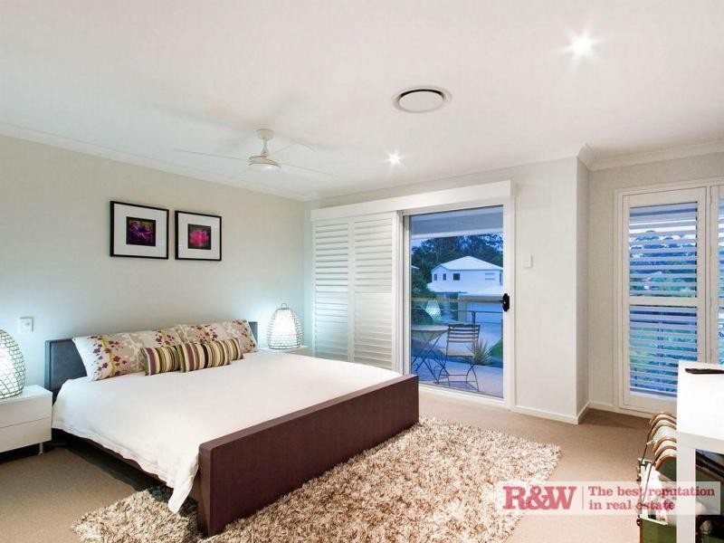 7 Treasure Cove, Noosaville QLD 4566