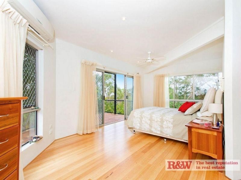 52 Nairana Rest, Noosa Heads QLD 4567