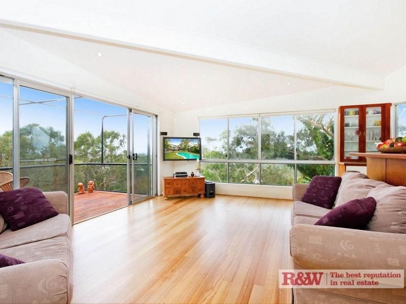 52 Nairana Rest, Noosa Heads QLD 4567