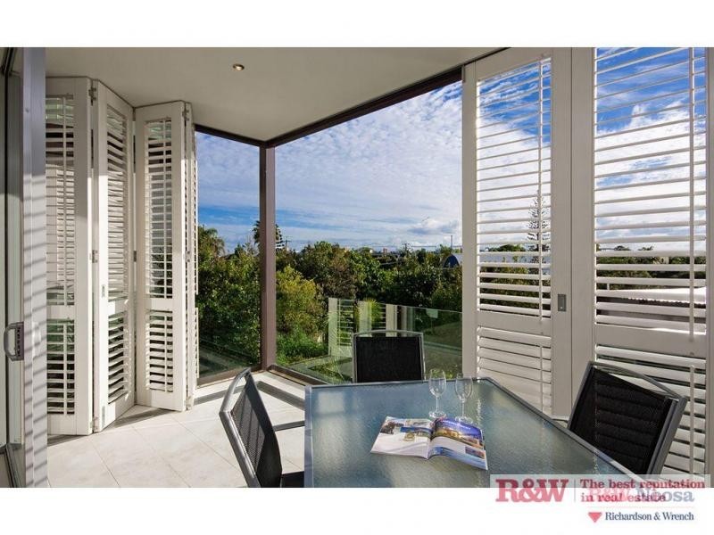 37 ‘The Rise’ Noosa Drive, Noosa Heads QLD 4567