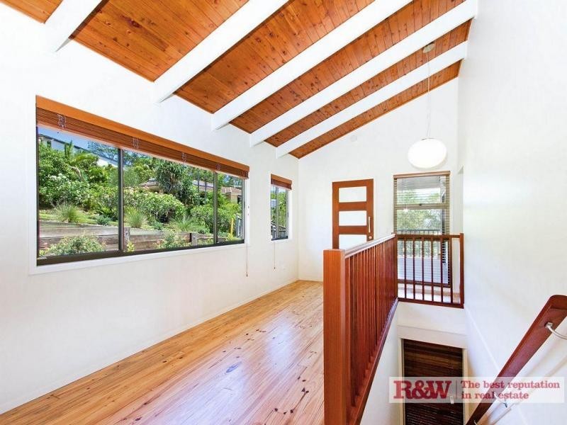 7 Arkana Drive, Noosa Heads QLD 4567