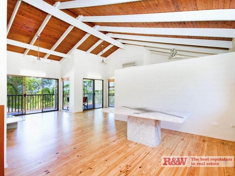 7 Arkana Drive, Noosa Heads QLD 4567