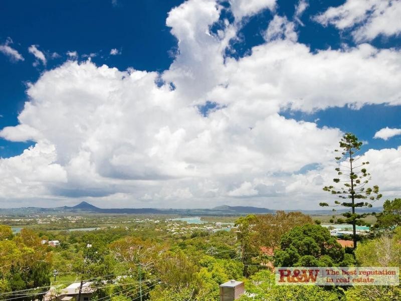 3/2 Melton, Attunga Heights, Noosa Heads QLD 4567