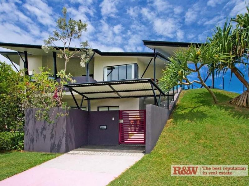 2 The Peninsula, Noosa Waters QLD 4566