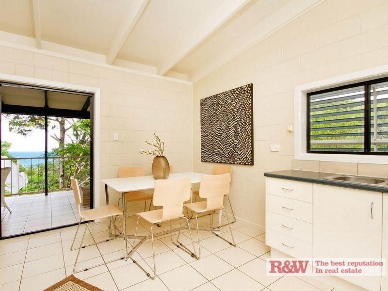 24 Attunga Heights, Noosa Heads QLD 4567