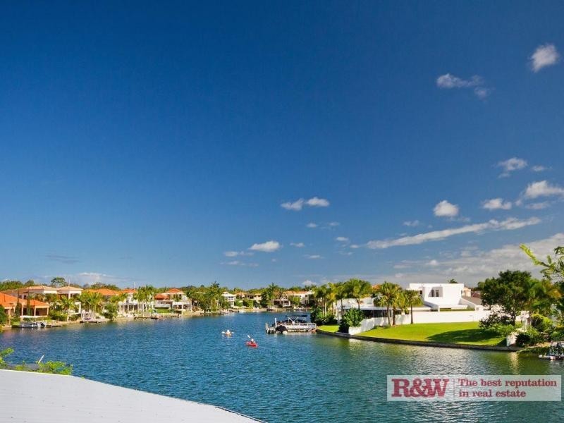 23 Waterside Court, Noosa Waters QLD 4566