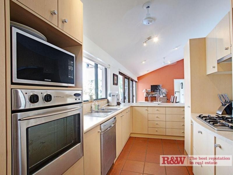 20 Wyuna Drive, Noosa Heads QLD 4567