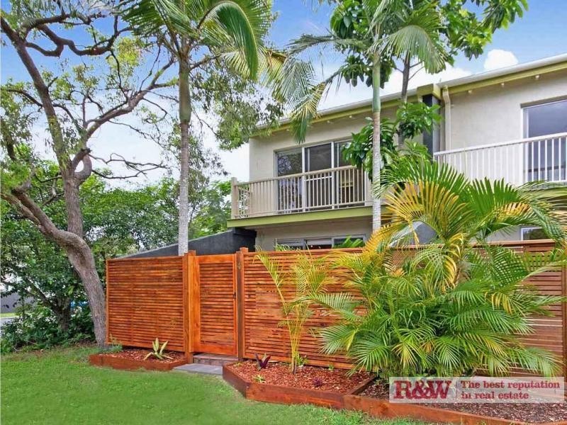 4/25 Binatang, Coral Tree Avenue, Noosa Heads QLD 4567