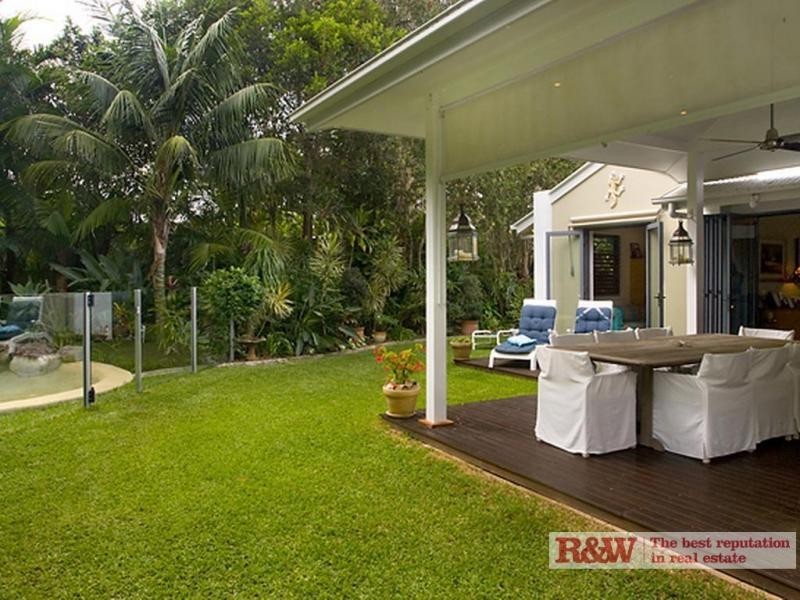 4 Headlands Drive, Noosaville QLD 4566