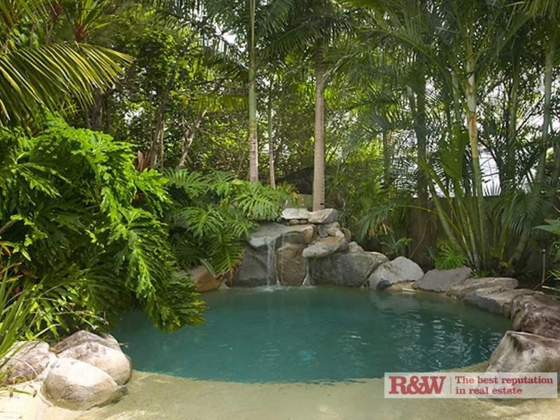 4 Headlands Drive, Noosaville QLD 4566