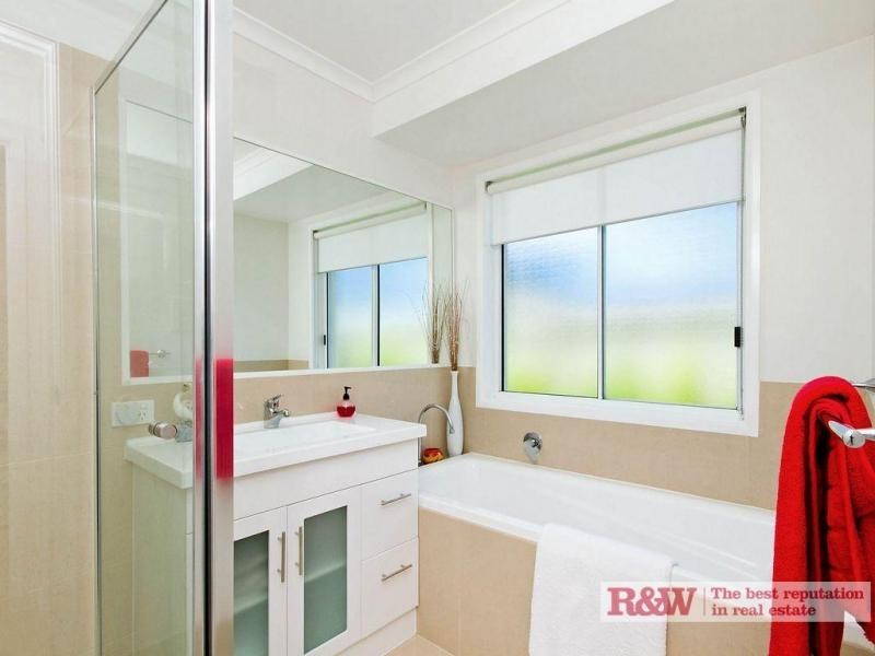 6 Seashell Place, Noosa Waters QLD 4566