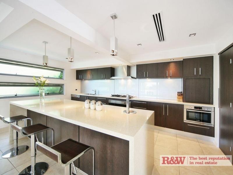 19 Orealla Crescent, Sunrise Beach QLD 4567