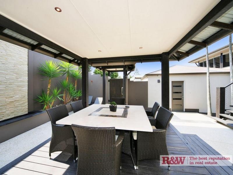 19 Orealla Crescent, Sunrise Beach QLD 4567