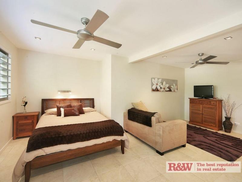 19 Orealla Crescent, Sunrise Beach QLD 4567