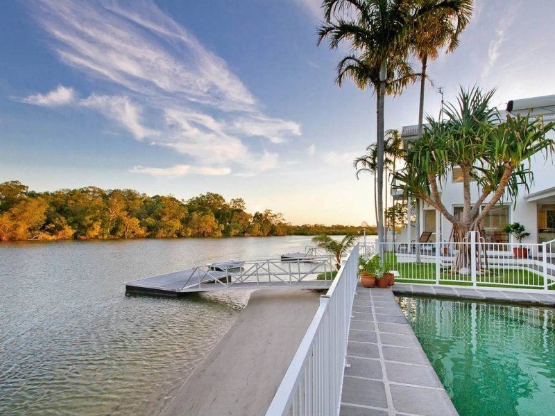 55 Wyuna Drive, Noosaville QLD 4566