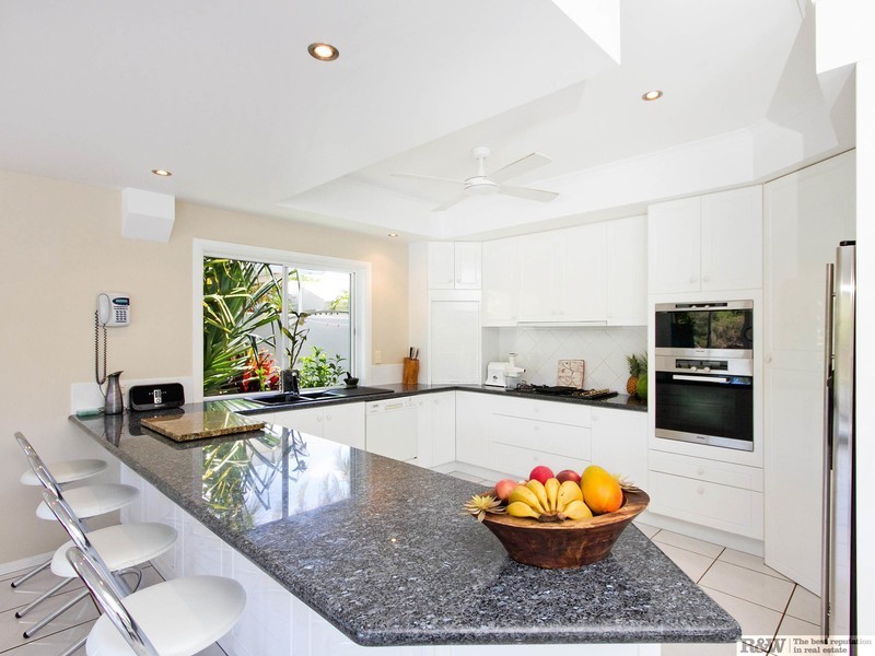 55 Wyuna Drive, Noosaville QLD 4566