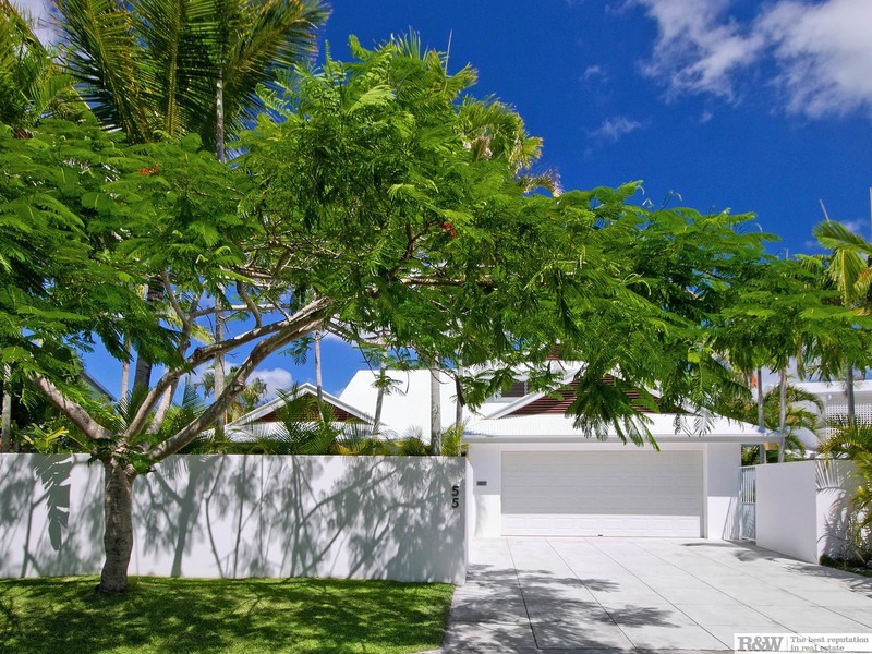 55 Wyuna Drive, Noosaville QLD 4566