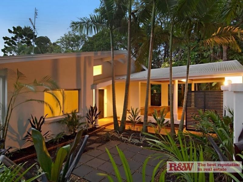 6 Dwyer Street, Sunshine Beach QLD 4567