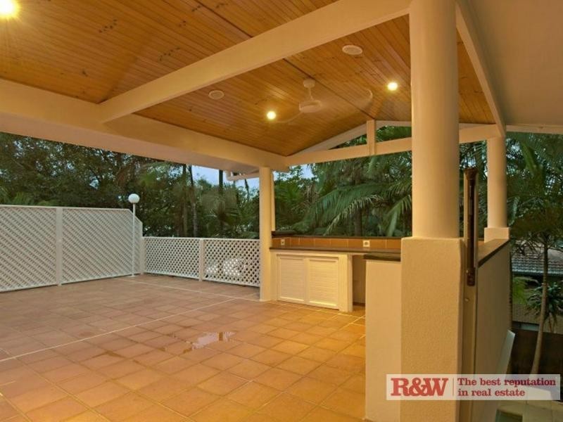 6 Dwyer Street, Sunshine Beach QLD 4567