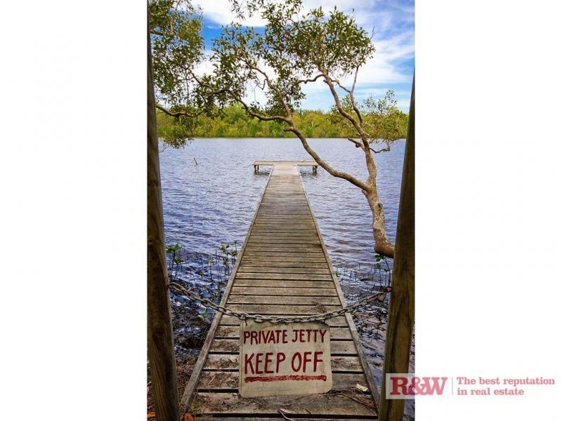 101 Lake Weyba Drive, Noosaville QLD 4566