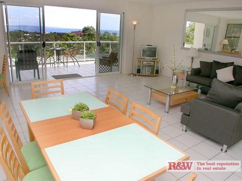 2/5 Natasha Avenue, Noosa Heads QLD 4567