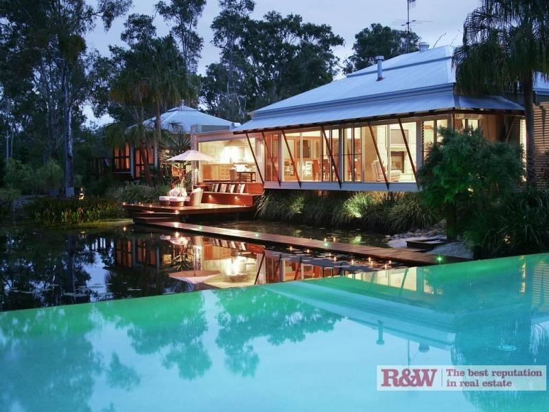 1A Lake Weyba Drive, Weyba Downs QLD 4562