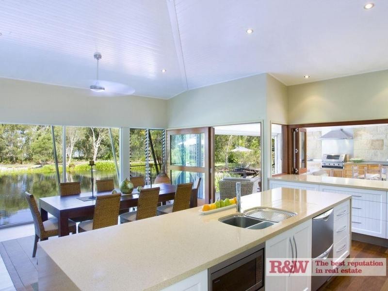 1A Lake Weyba Drive, Weyba Downs QLD 4562