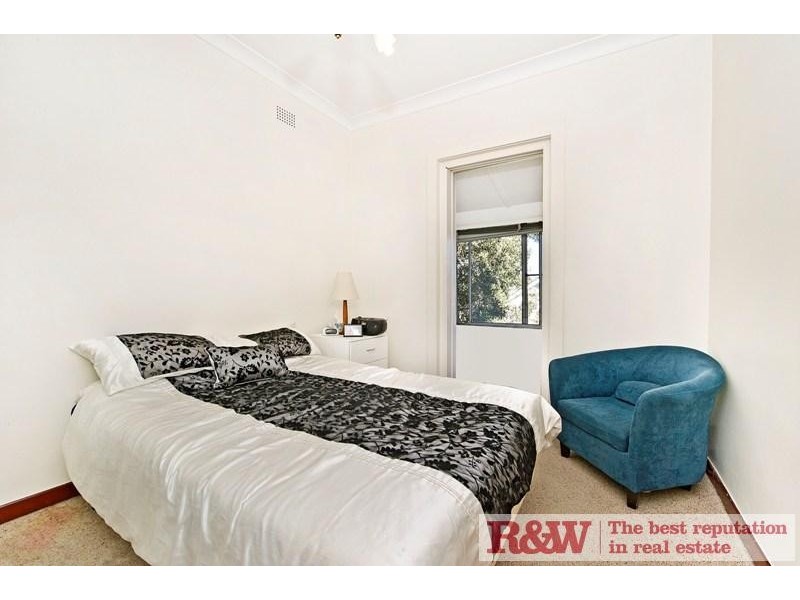 25 Mackenzie Street, Bondi Junction NSW 2022