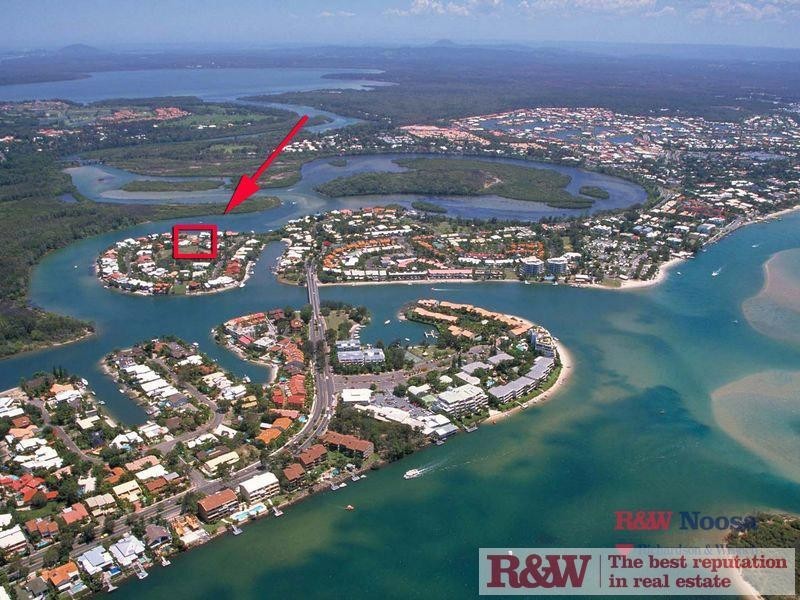 42 Wyuna Drive, Noosaville QLD 4566