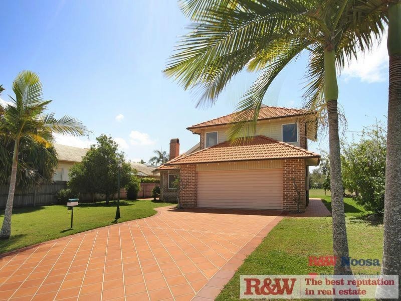 42 Wyuna Drive, Noosaville QLD 4566