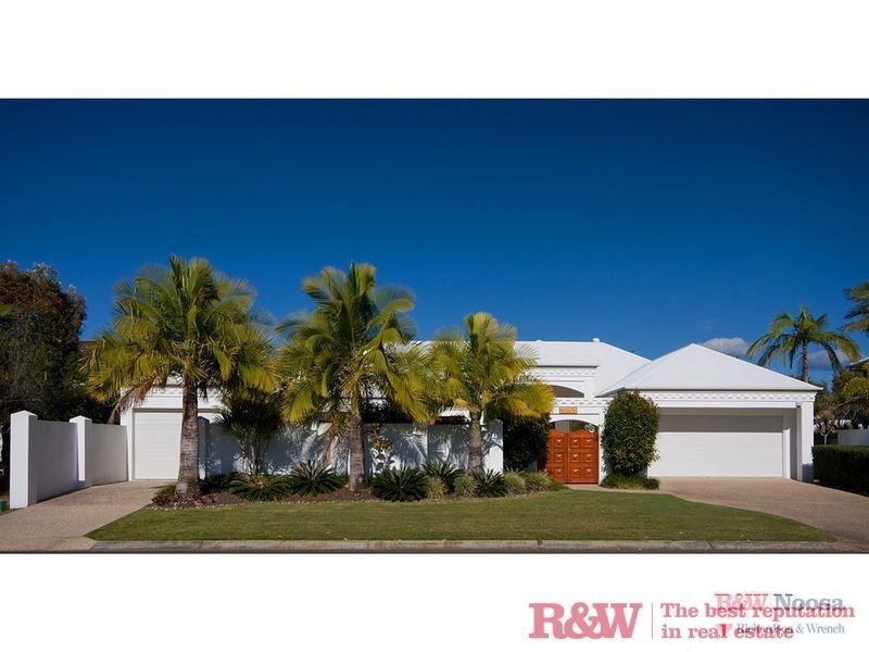 24 Shorehaven Drive, Noosa Waters QLD 4566