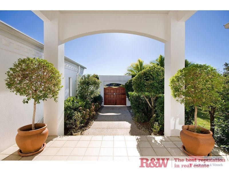 24 Shorehaven Drive, Noosa Waters QLD 4566