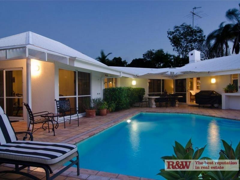 43 Cooran Court, Noosa Heads QLD 4567