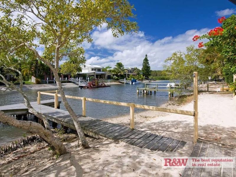 40 Cooran Court, Noosa Heads QLD 4567