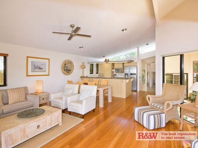 40 Cooran Court, Noosa Heads QLD 4567