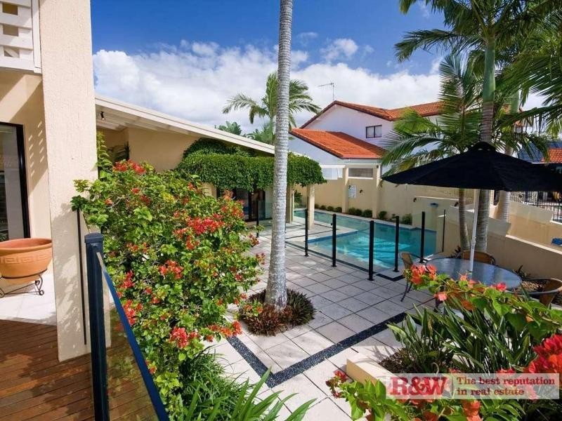 40 Cooran Court, Noosa Heads QLD 4567