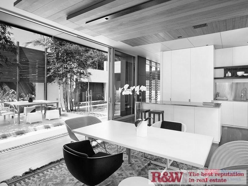 24 Waterside Court, Noosa Waters QLD 4566