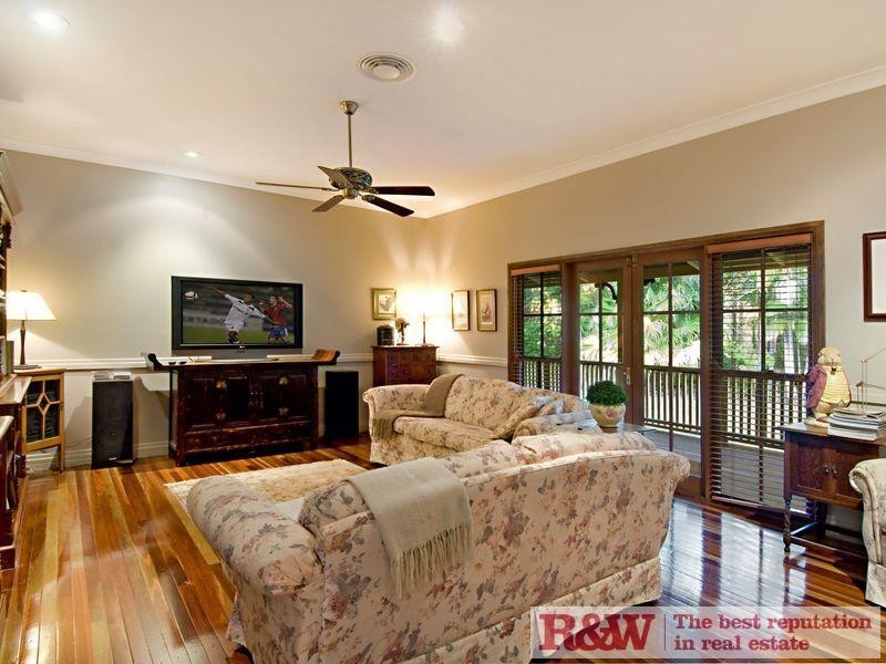 5 Beckmans Road, Tewantin QLD 4565