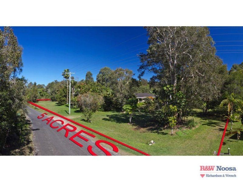 135 Lake Weyba Drive, Noosaville QLD 4566