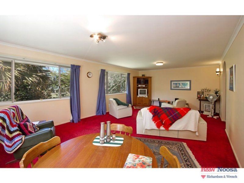 135 Lake Weyba Drive, Noosaville QLD 4566