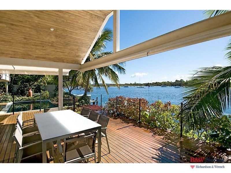 22 Noosa Parade, Noosa Heads QLD 4567
