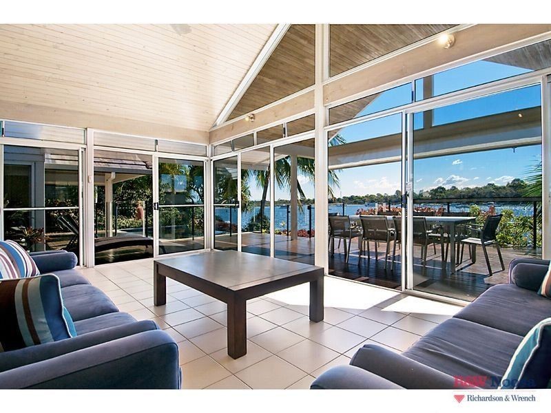 22 Noosa Parade, Noosa Heads QLD 4567