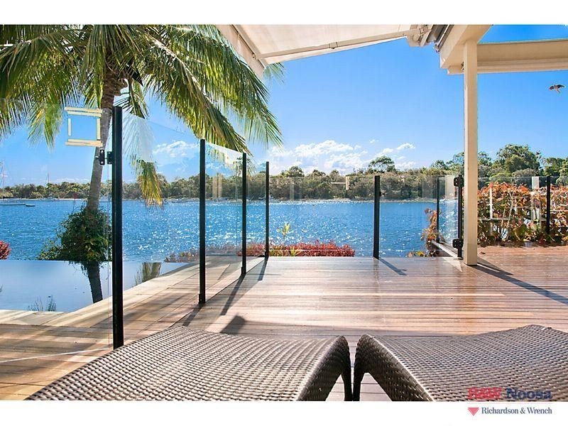 22 Noosa Parade, Noosa Heads QLD 4567