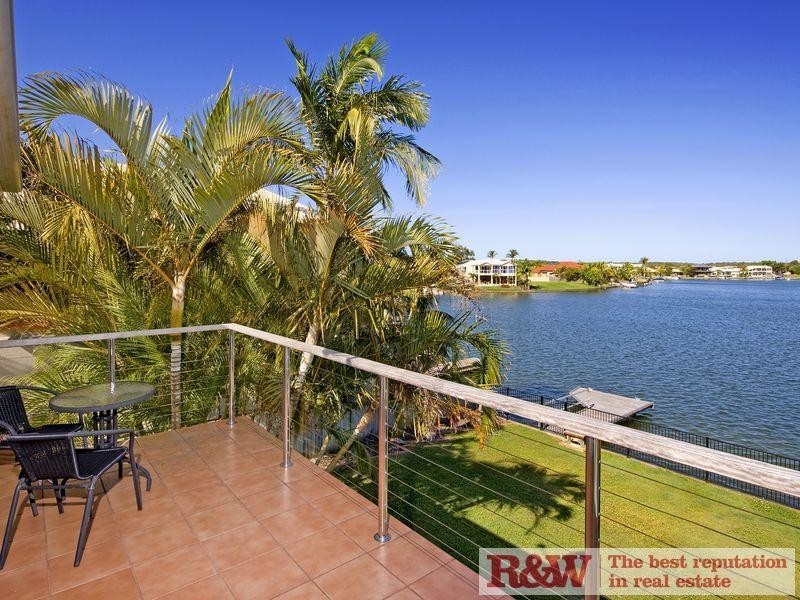 4 The Peninsula, Noosa Waters QLD 4566